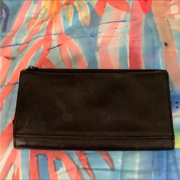 DIAMICCI wallet black leather lots of room gold hardware good shape - Picture 2 of 7